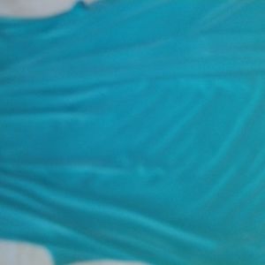 Woman's Teal Armless Shirt